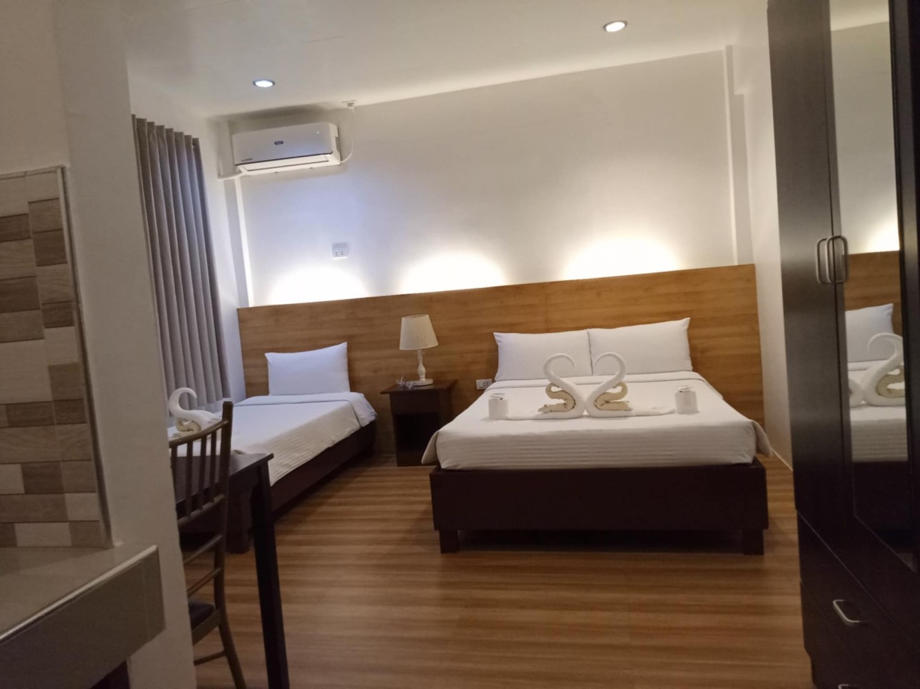 Deluxe Triple Room at Zosimo’s Inn in Lazi, Siquijor — room interior