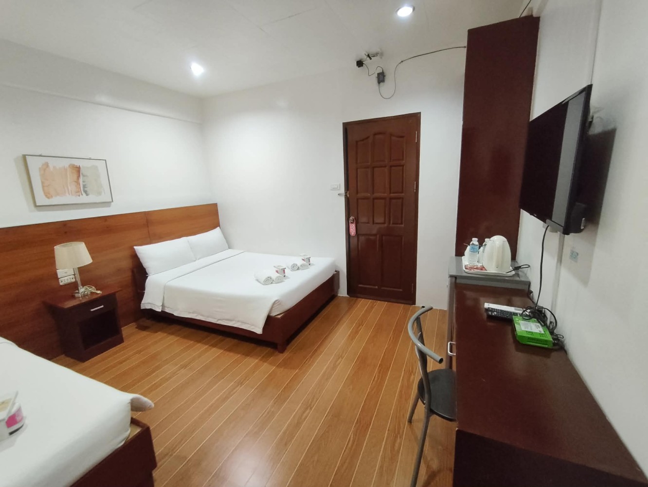 Family Room at Zosimo’s Inn in Lazi, Siquijor — room interior