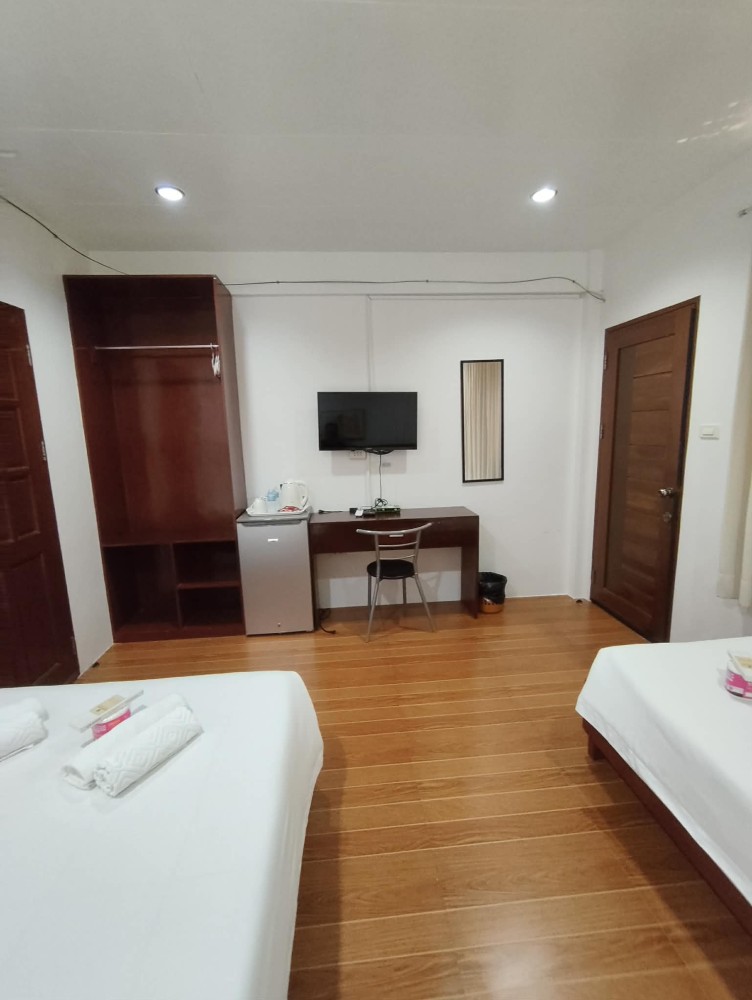 Family Room at Zosimo’s Inn in Lazi, Siquijor — room interior