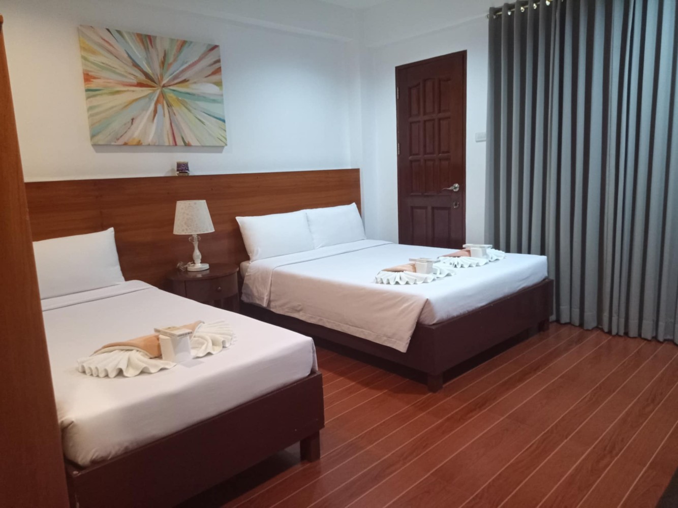 Suite Room at Zosimo’s Inn in Lazi, Siquijor — room interior