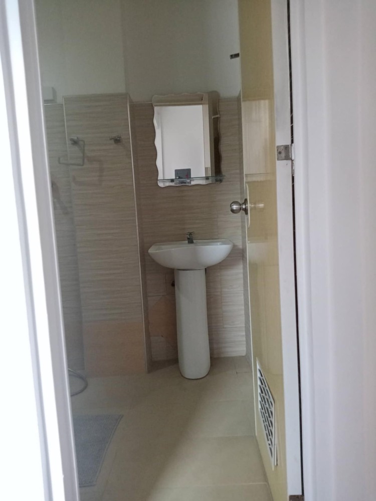 Suite Room at Zosimo’s Inn in Lazi, Siquijor — room interior